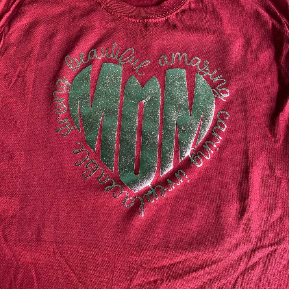 Mom T-shirt